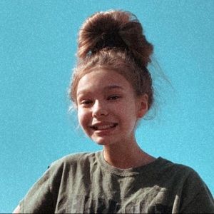 Meet your Posher, Kara